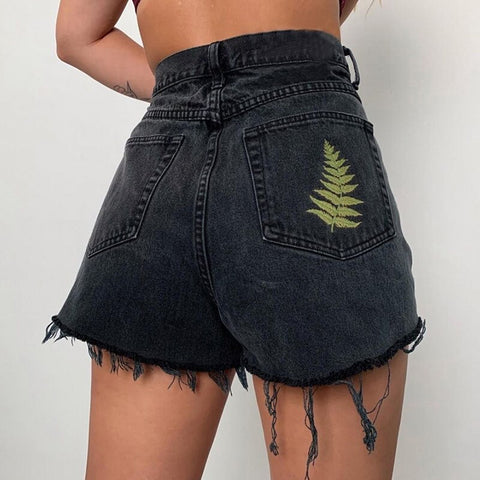 B-TOTO American Retro Black Embroidered Raw Edge Denim Shorts Female Tide Ins Summer All-match Pants 2022 Fashion