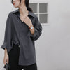 Blus Wanita Kemeja Solid Lengan Panjang Kancing Mode Sederhana Longgar Atasan Elegan Gaya Korea Vintage Kerah Lipat Atas BF Chic