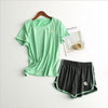 Daisy Sports Style 2 Piece Set Women Yoga Suits Loose T Sleeve Shorts Quick Dry Fitness Gym Sportswear Clothes Ensemble Femme