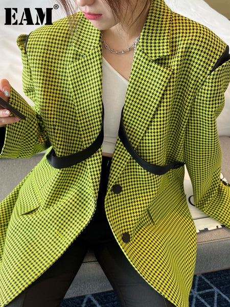 [EAM]  Women green plaid big size casual Blazer Lapel Long Sleeve Loose Fit Jacket Tide Spring Autumn 2023 1DE6805