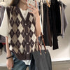 England Vintage Sweater Vest Women V-neck Sleeveless Loose Preppy Style Hipster Mujer Thermal Jumpers Ladies Y2K Kawaii Knitwear