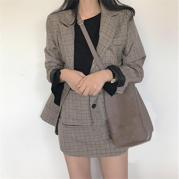 Selling 2022 Retro lattice stripes long suit jacket half skirt suit ladies  casual suit + skirt two piece set  A