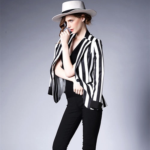 J40649 Autumn 2022 New Arrival Fashion Black White Striped Women Blazers and Jackets Slim Business Suit