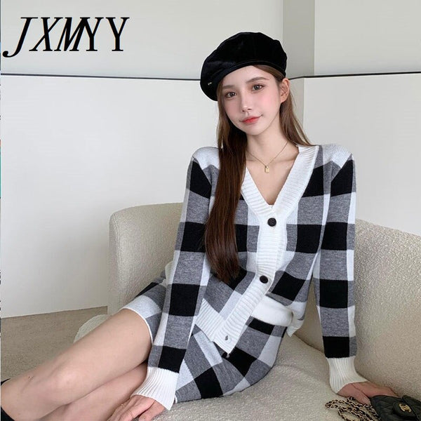 imCharms 2023 Spring And Autumn Korean Version Of The V-Neck Plaid Knitted Cardigan High Waist Bag Hip Skirt Suit