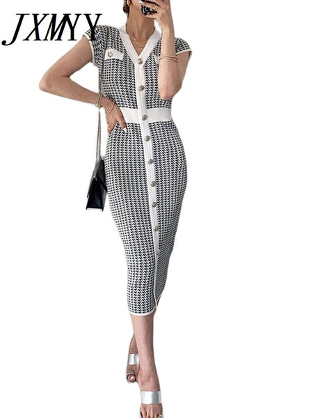 imCharms 2023 Summer Chic Retro Temperament V-Neck Houndstooth Design Slim Single-Breasted Long-Sleeved Knitted Dress Women