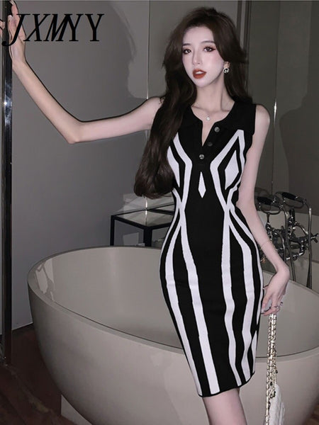 imCharms 2023 Summer Style Sleeveless Temperament Waist Thin Irregular Striped Knitted Dress Women's Trend