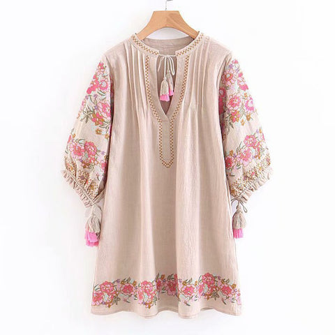 Embroidered floral Tunic Dress 2022 Spring Summer Dresses Lantern Sleeve V-neck Tassel Boho Hippie Beach Dress Vestidos