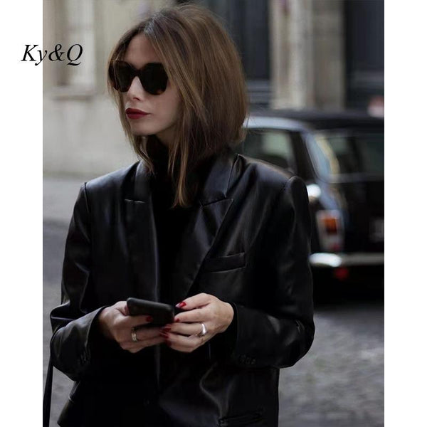 Pu Leather Turn-Down Collar Windproof Shoulder Pads Suit Tailored Jacket 2023 Black High Street Women Long-Sleeved Coat