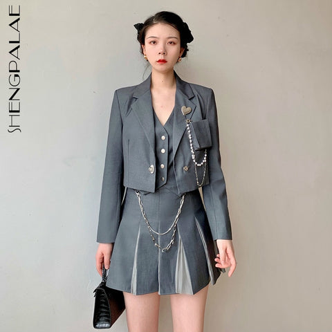 SHENGPALAE Chic Metal Chain Single Button Short Blazer And High Waist Pleated Contrast Color Mini Skirt For Women 5E3375