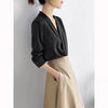 Silk white shirt female in the spring and autumn 2023 chic black mulberry silk v-neck blouse senior professional suit collar