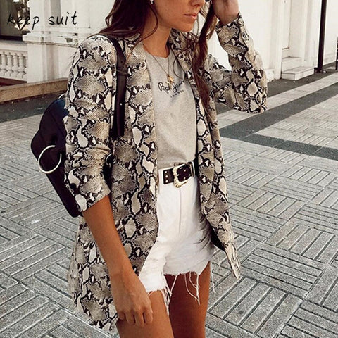 Snake Print Blazer Female Buttonless Suit 2023 Office Lady Retro Casual Long-sleeved Jacket Commuter Temperament Blazer