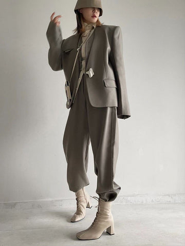 Spring 2023 Triangle Pocket Single-breasted Vest Stitching Fake Two-piece Double V-neck Blazer