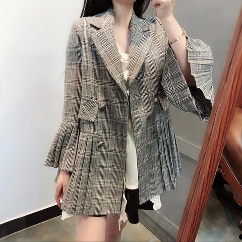 Plaid Blazer For Women Double Breasted Pleated Flare Sleeve Irregular Coat Spring 2022 Fashion Vintage Clothing