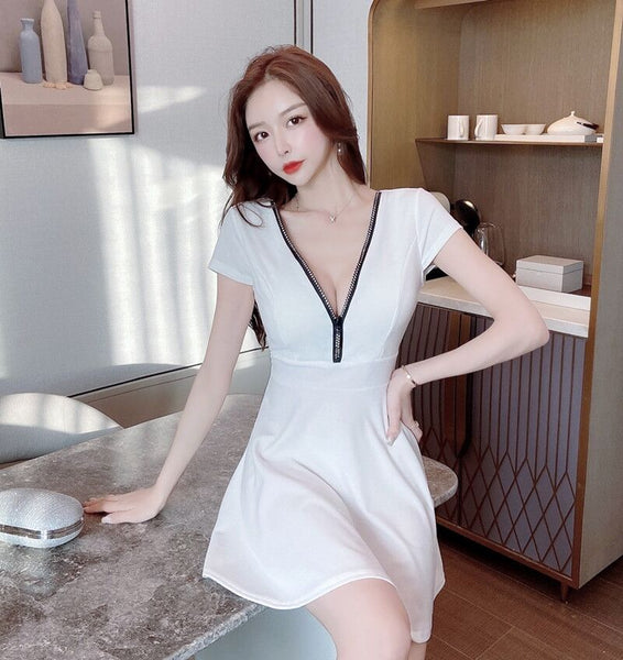 Women's Autumn and Winter Dress Sexy V-neck Temperament Low-Cut Slimming Nightclub Workwear