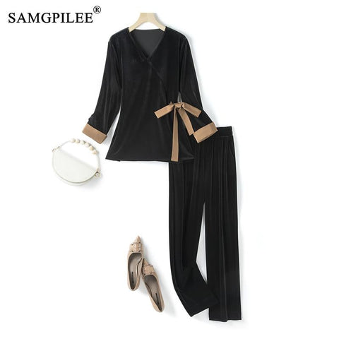 Women's Tracksuit Autumn Winter 2023 Retro V-neck Gold Velvet Top Wide-leg Pants Female Set Woman 2 Pieces Plus Size
