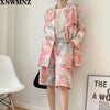 XNWMNZ Women Printed Mixed Color Double Breasted Blazer Lapel Long Sleeve Loose Jacket Tide Spring Autumn 2023