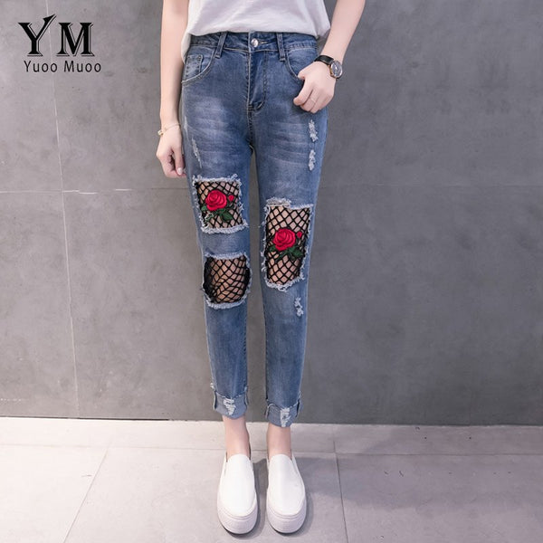 New Hole Ripped Jeans for Women Fashion Net Design Jeans with Embroidery Rose Push Up Jeans Woman Denim Pants